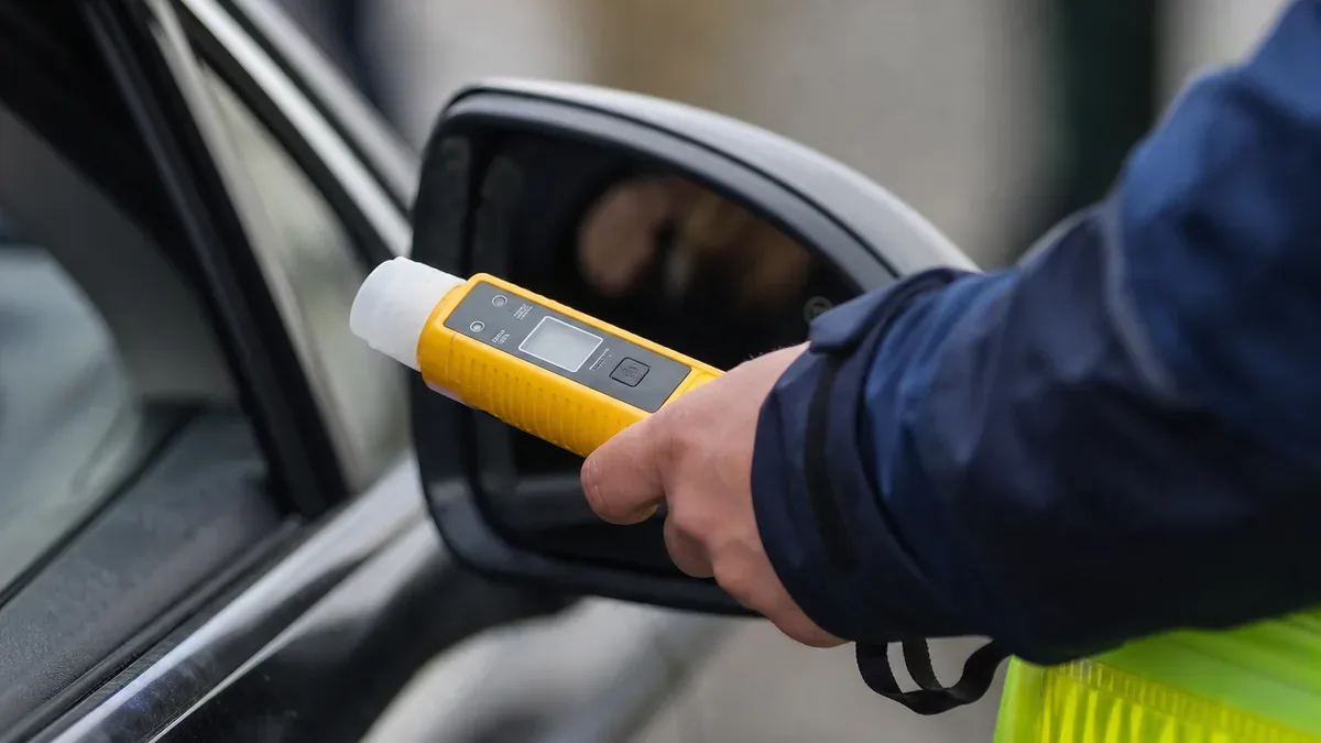Około 0,7 promila za kierownicą Mercedesa. Kontrola w Świerzowej Polskiej