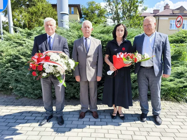 Dwa miejsca pamięci i jedna rocznica. W Krośnie uczczono ofiary wojny