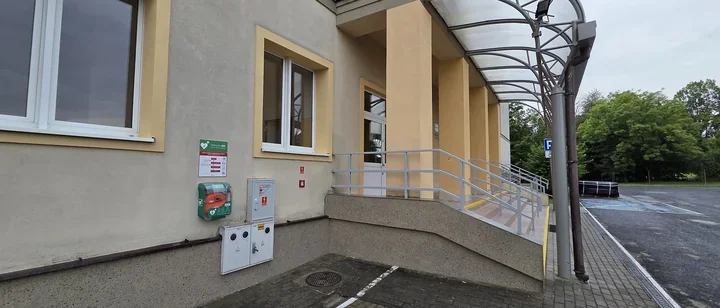 Defibrylator na Zawodziu i otwarte szkolenie z pierwszej pomocy