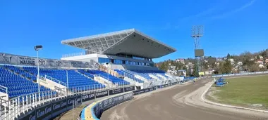 Stadion przy Legionów dostał trybunę, która zmienia jego charakter