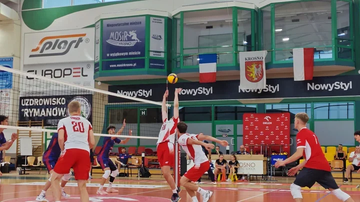 Młodzieżowe reprezentacje Polski znów trenowały w Krośnie