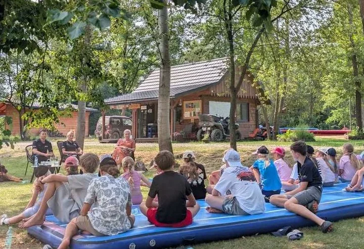 Wakacyjne spotkania w Krośnie - policja ostrzegła też przed siecią