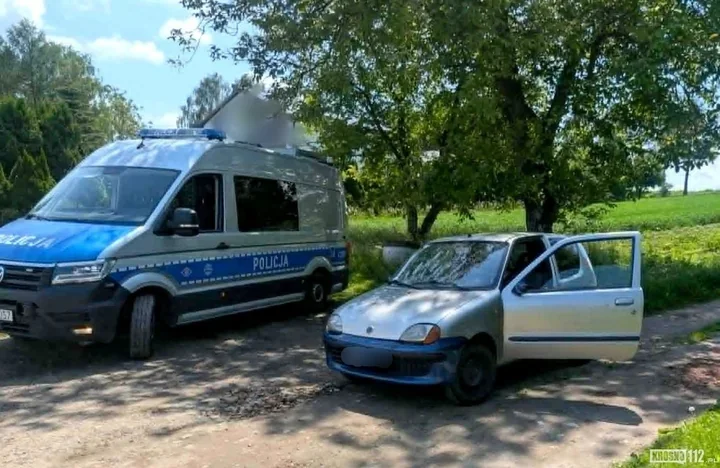 2,5 promila za kierownicą - kontrola skończyła się odholowaniem fiata