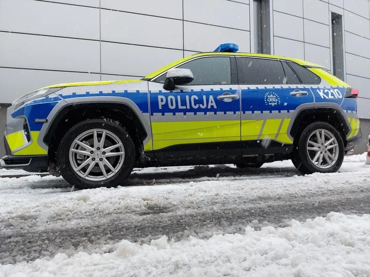 32-latek stracił prawo jazdy - toyotą przekroczył prędkość o 56 km/h