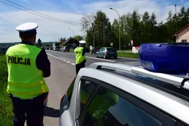 Niechlubny bilans majówki na drogach Krosna - dwa wypadki i 15 kolizji